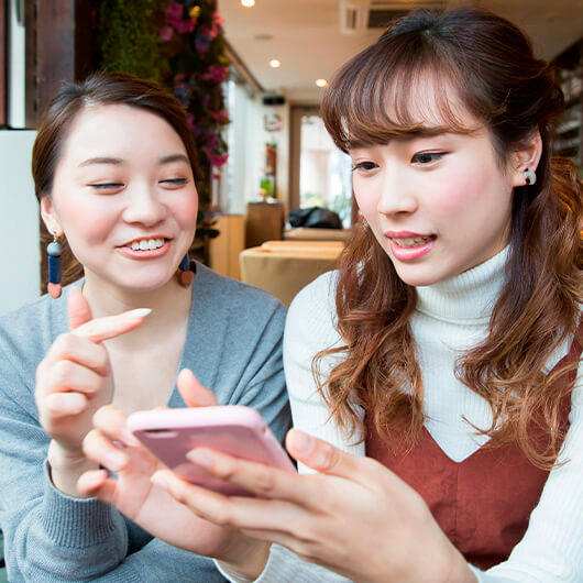 FEATURE03.「PC、スマホから簡単WEB予約。煩わしい予約の手間を排除」